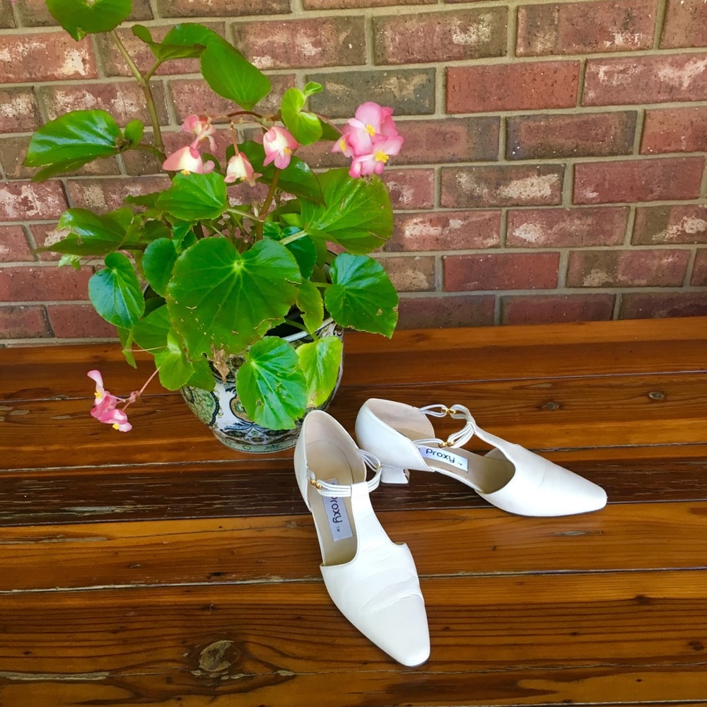 Cream Dress Heel